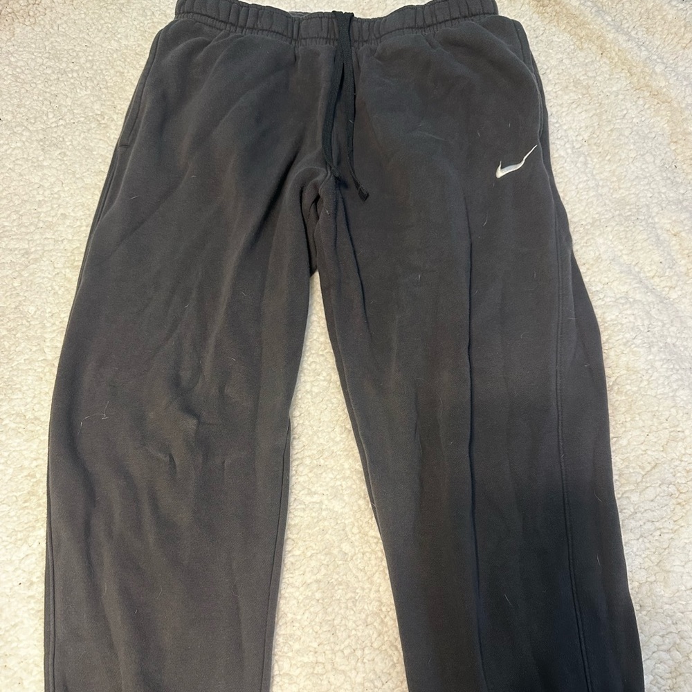 Grey nike sweatpants